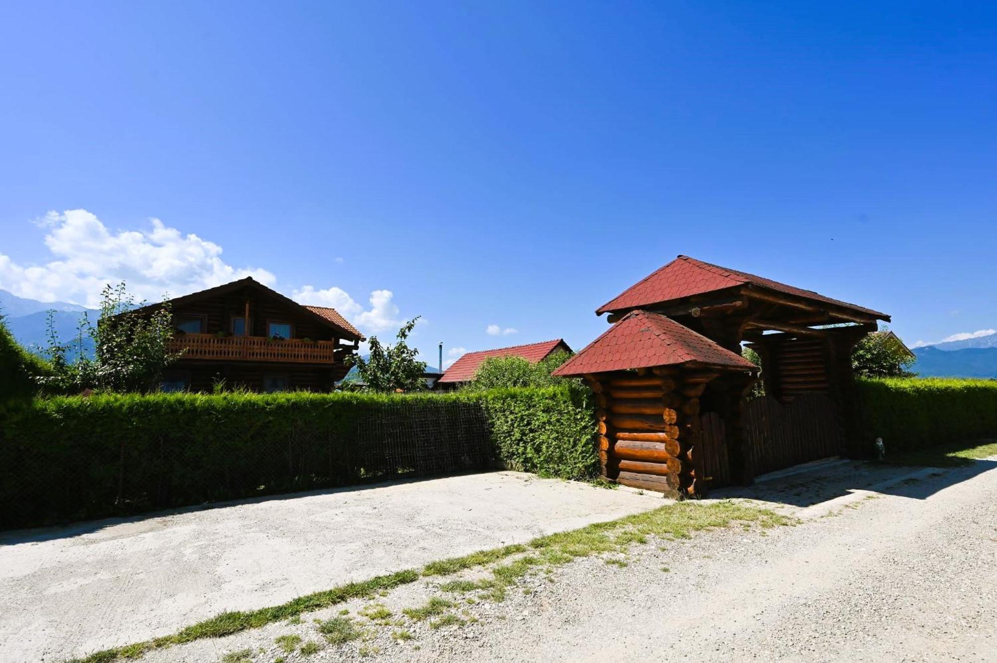 Casa De Lemn Villa Râşnov Exterior photo